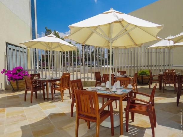 Imagen del bar/restaurante del Hotel Crowne Plaza Leon, An Ihg. Foto 3