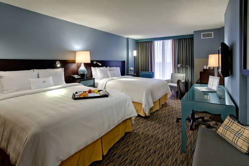 Imagen de la habitación del Hotel Crowne Plaza Lombard Downers Grove. Foto 2