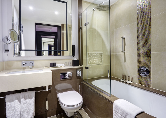 Imagen de la habitación del Hotel Crowne Plaza London - Battersea.. Foto 4