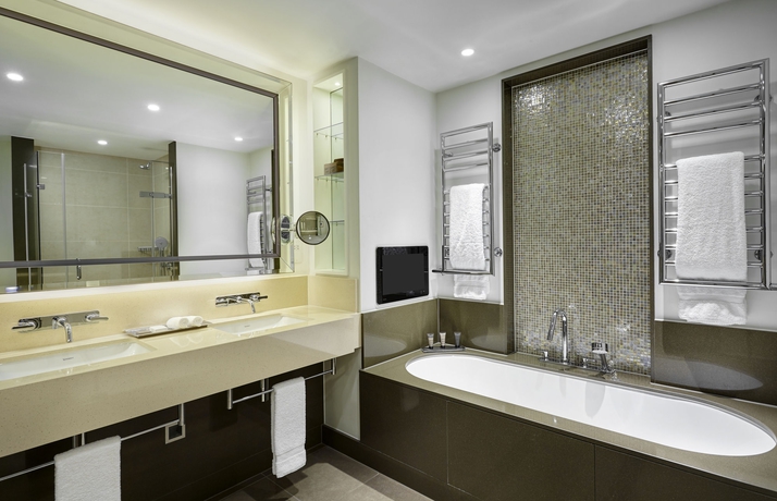 Imagen de la habitación del Hotel Crowne Plaza London - Battersea.. Foto 5