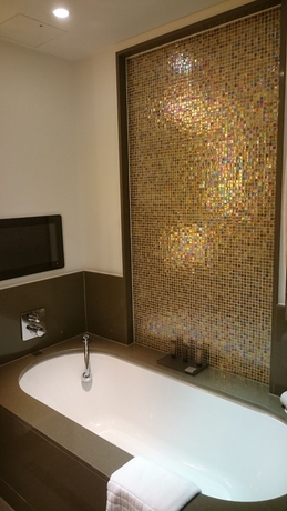 Imagen de la habitación del Hotel Crowne Plaza London - Battersea.. Foto 9