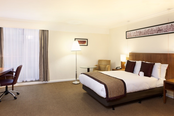 Imagen de la habitación del Hotel Crowne Plaza London Heathrow. Foto 5