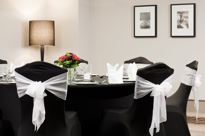 Imagen de los interiores del Hotel Crowne Plaza London Heathrow. Foto 11