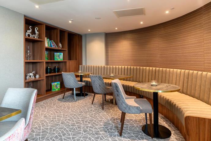 Imagen general del Hotel Crowne Plaza London Heathrow T4. Foto 2