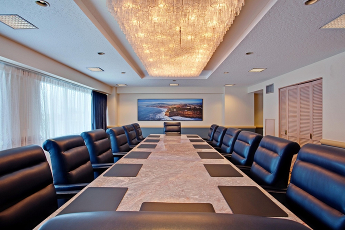 Imagen de los interiores del Hotel Crowne Plaza Los Angeles Harbor , An Ihg. Foto 10