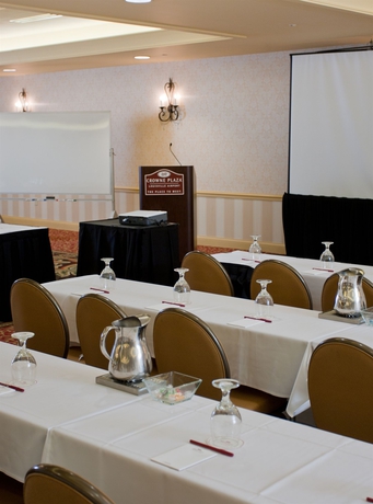 Imagen de los interiores del Hotel Crowne Plaza Louisville Airport Expo Center, An Ihg. Foto 15