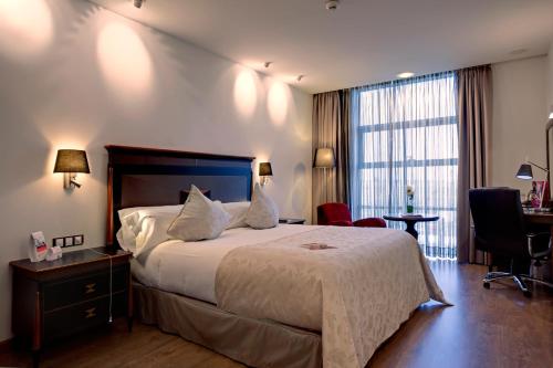 Imagen general del Hotel Crowne Plaza Madrid Airport, An Ihg. Foto 6