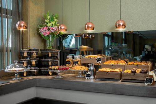 Imagen general del Hotel Crowne Plaza Madrid Airport, An Ihg. Foto 11