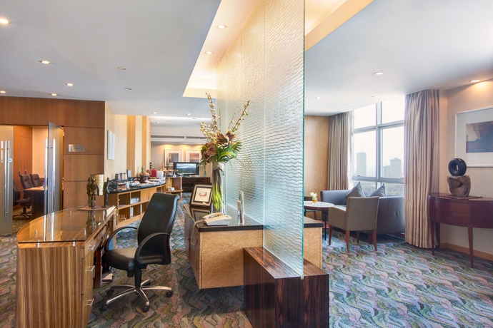 Imagen de los interiores del Hotel Crowne Plaza Manila Galleria, An Ihg. Foto 8