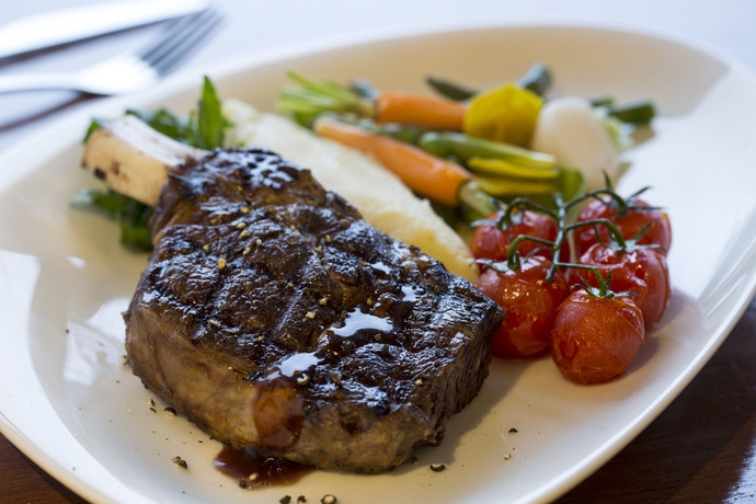 Imagen del bar/restaurante del Hotel Crowne Plaza Melbourne, An Ihg. Foto 7