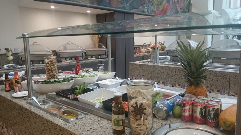 Imagen del bar/restaurante del Hotel Crowne Plaza Mexico City North-tlalnepantla, An Ihg. Foto 8