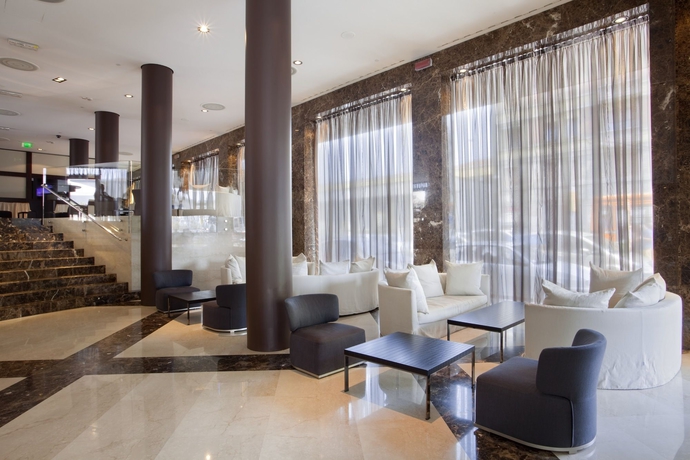 Imagen de los interiores del Hotel Crowne Plaza Milan City, An Ihg. Foto 6