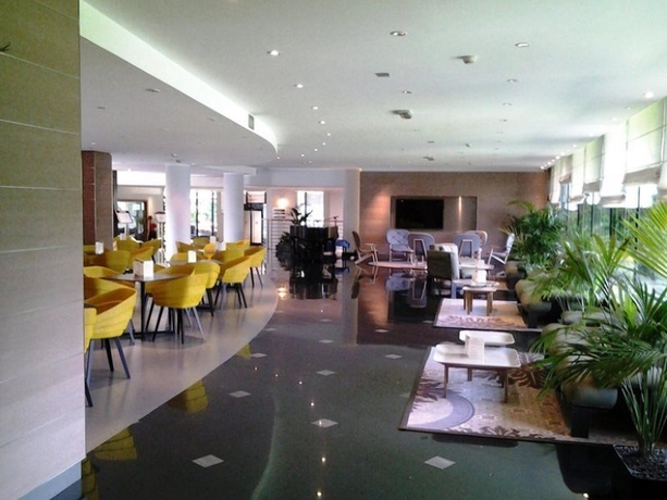 Imagen general del Hotel Crowne Plaza Milan - Linate, An Ihg. Foto 2