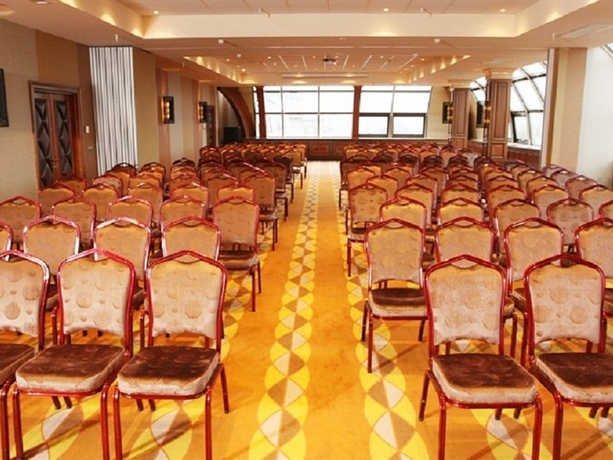 Imagen general del Hotel Crowne Plaza Minsk, An Ihg. Foto 6