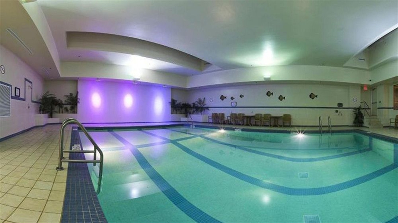 Imagen de la piscina del Hotel Crowne Plaza Moncton-downtown, An Ihg. Foto 16