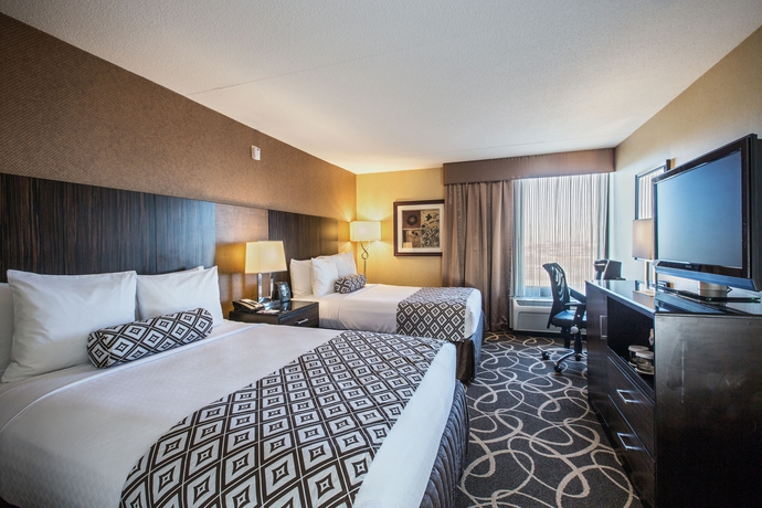 Imagen de la habitación del Hotel Crowne Plaza Newark Airport. Foto 13