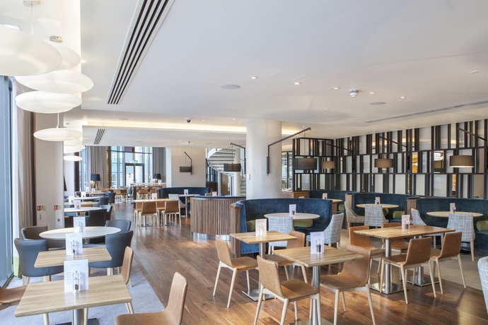 Imagen del bar/restaurante del Hotel Crowne Plaza Newcastle - Stephenson Quarter, An Ihg. Foto 2