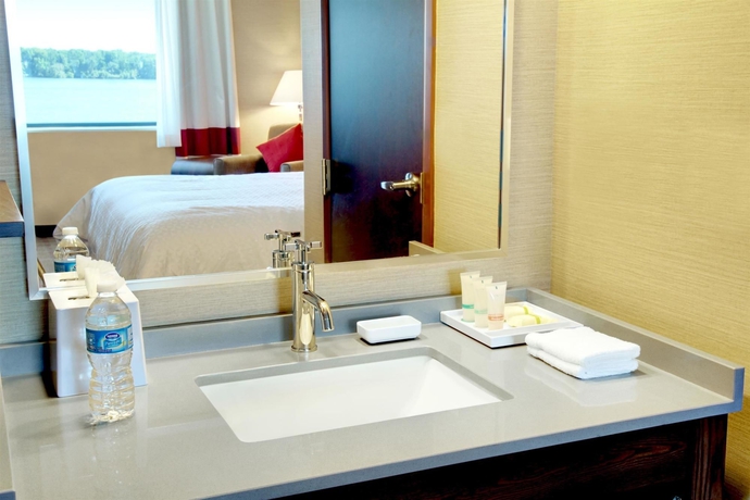 Imagen de la habitación del Hotel Crowne Plaza Niagara Falls NY Riverside by IHG. Foto 9