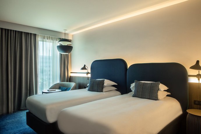 Imagen de la habitación del Hotel Crowne Plaza Nice Grand Arenas, an IHG. Foto 5