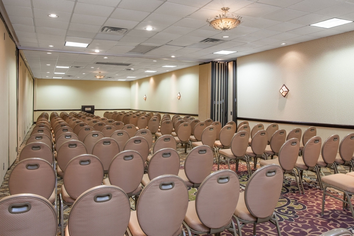 Imagen de los interiores del Hotel Crowne Plaza Oklahoma City. Foto 11