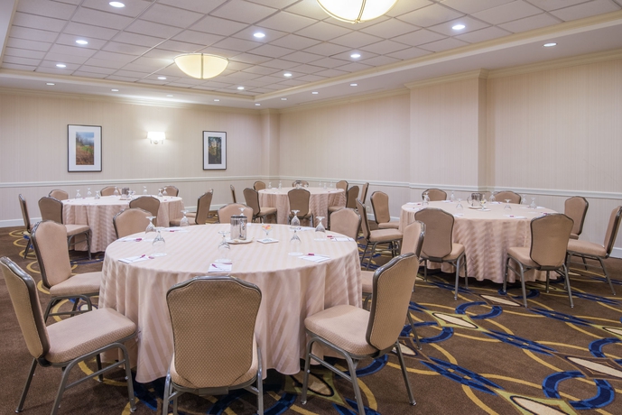Imagen de los interiores del Hotel Crowne Plaza Old Town Alexandria. Foto 9