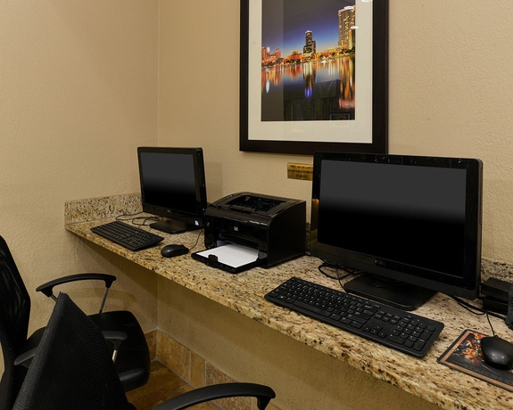 Imagen de los interiores del Hotel Crowne Plaza Orlando - Lake Buena Vista , An Ihg. Foto 13