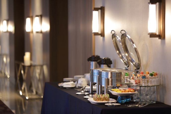 Imagen del bar/restaurante del Hotel Crowne Plaza Panama Airport. Foto 4