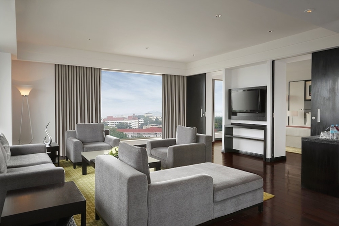 Imagen de la habitación del Hotel Crowne Plaza Pune City Centre, An Ihg. Foto 6