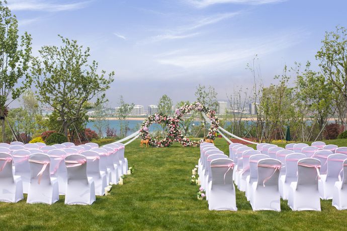 Imagen de los exteriores del Hotel Crowne Plaza Qingdao Oriental Movie Metropolis, An Ihg. Foto 8