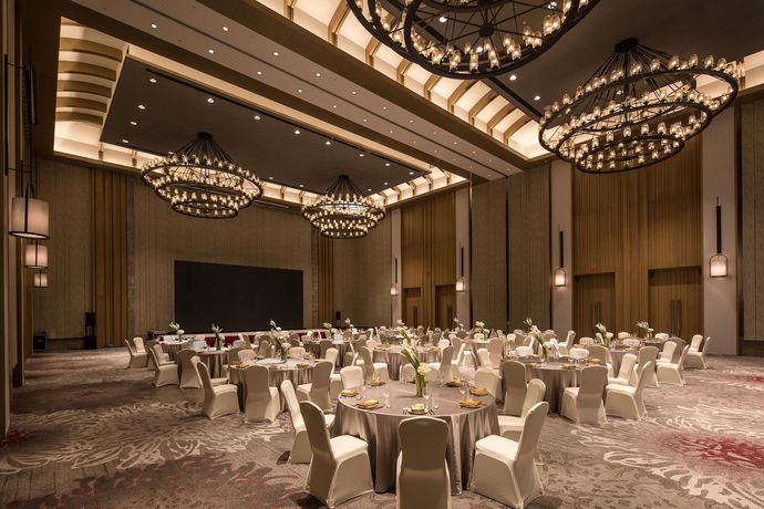 Imagen de los interiores del Hotel Crowne Plaza Qingdao Oriental Movie Metropolis, An Ihg. Foto 18