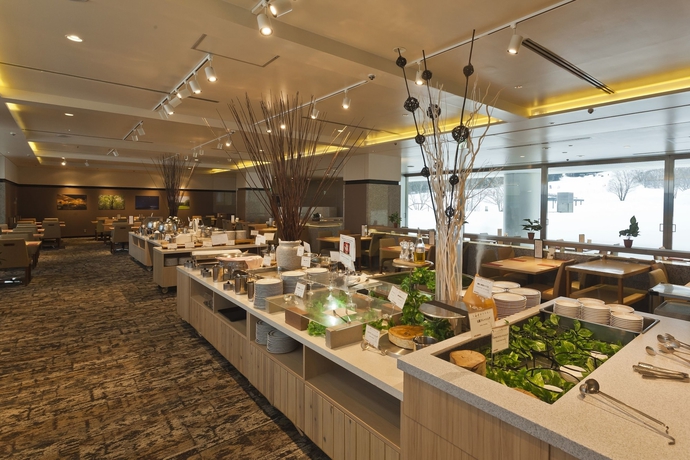 Imagen del bar/restaurante del Hotel Crowne Plaza Resort Appi Kogen, An Ihg. Foto 5