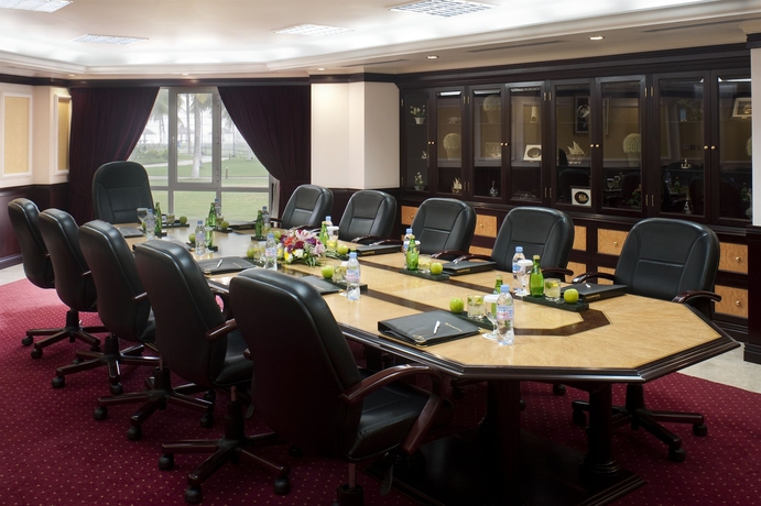 Imagen de los interiores del Hotel Crowne Plaza Resort Salalah, An Ihg. Foto 11