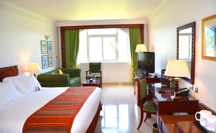 Imagen de la habitación del Hotel Crowne Plaza Resort Salalah, An Ihg. Foto 7