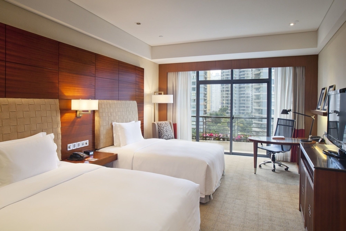 Imagen de la habitación del Hotel Crowne Plaza Riverside Chongqing. Foto 3