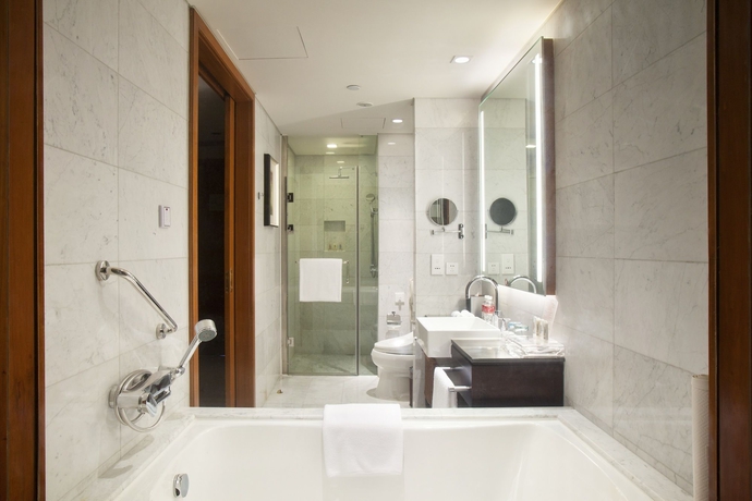 Imagen de la habitación del Hotel Crowne Plaza Riverside Chongqing. Foto 4