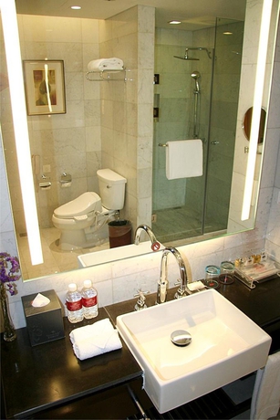 Imagen de la habitación del Hotel Crowne Plaza Riverside Chongqing. Foto 5