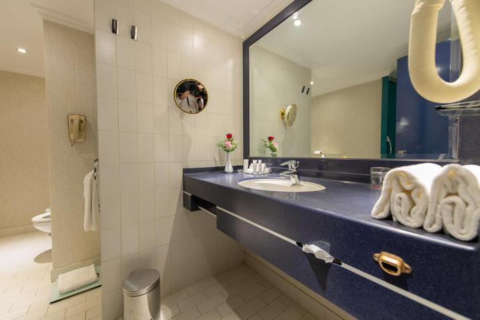 Imagen de los interiores del Hotel Crowne Plaza Riyadh Palace, An Ihg. Foto 8