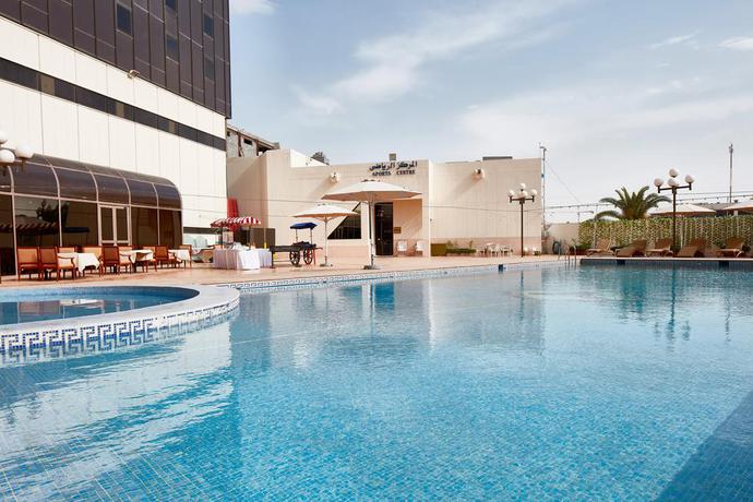 Imagen de la piscina del Hotel Crowne Plaza Riyadh Palace, An Ihg. Foto 10