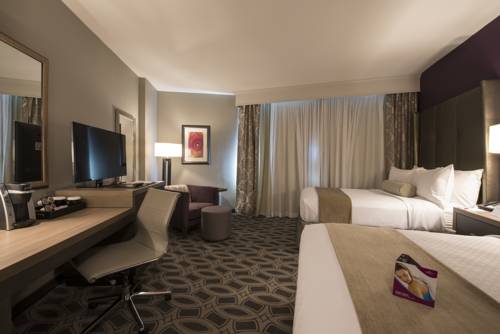 Imagen de la habitación del Hotel Crowne Plaza Saddle Brook, An Ihg. Foto 5