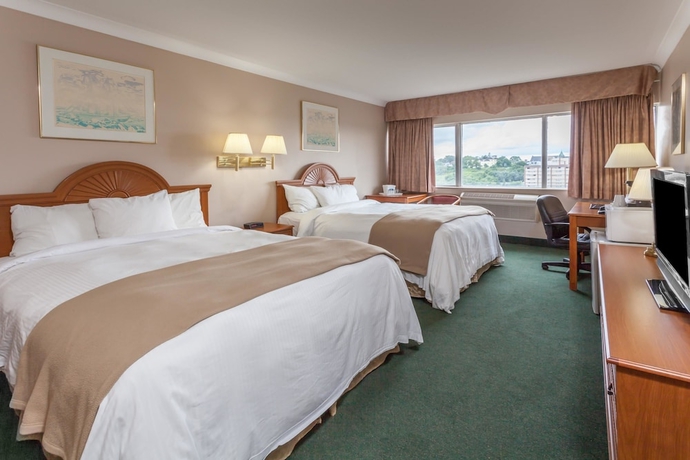 Imagen de la habitación del Hotel Crowne Plaza Saint John Harbour View, An Ihg. Foto 7