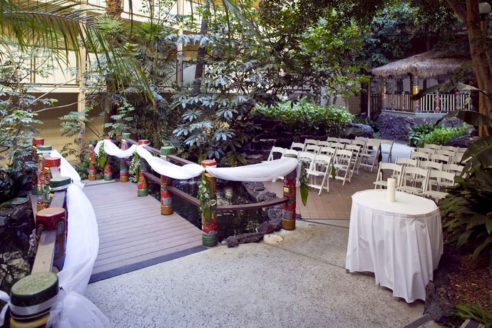 Imagen de los exteriores del Hotel Crowne Plaza San Diego - Mission Valley, An Ihg. Foto 5