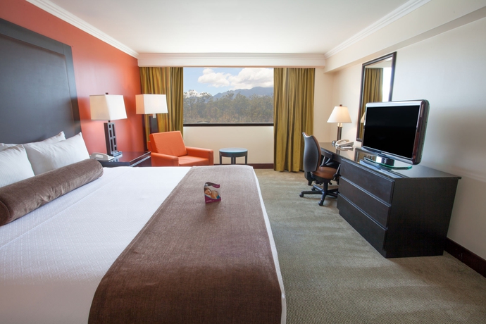 Imagen de la habitación del Hotel Crowne Plaza San Jose La Sabana, An Ihg. Foto 12