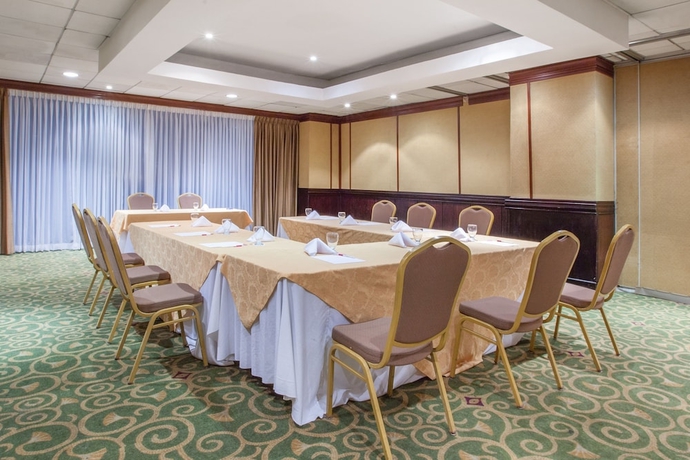 Imagen de los interiores del Hotel Crowne Plaza San Pedro Sula. Foto 17