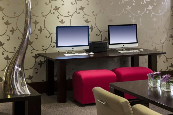Imagen de los interiores del Hotel Crowne Plaza Schiphol Amsterdam. Foto 11