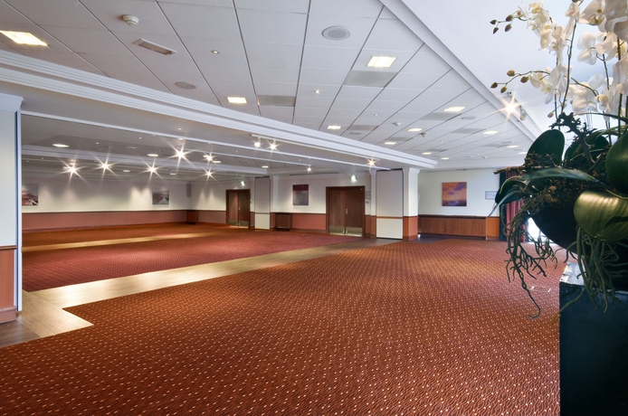 Imagen de los interiores del Hotel Crowne Plaza Schiphol Amsterdam. Foto 12