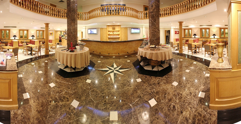 Imagen de los interiores del Hotel Crowne Plaza Shanghai. Foto 7