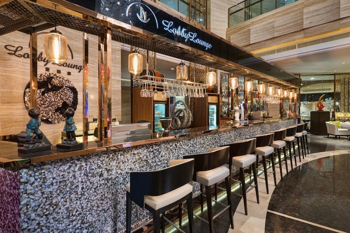 Imagen de los interiores del Hotel Crowne Plaza Shanghai Noah Square, An Ihg. Foto 15
