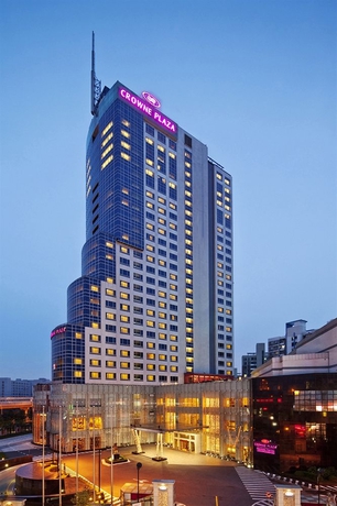 Imagen de los exteriores del Hotel Crowne Plaza Shanghai Pudong, An Ihg. Foto 8