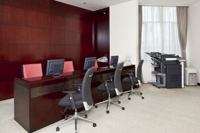 Imagen de los interiores del Hotel Crowne Plaza Shanghai Pudong, An Ihg. Foto 10