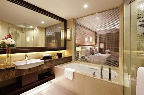 Imagen de la habitación del Hotel Crowne Plaza Shaoxing, An Ihg. Foto 9